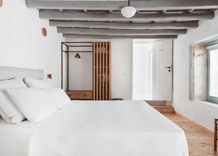 Lilika's Bliss With Jacuzzi By Estia