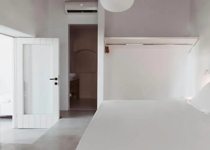 Lilika's Bliss With Jacuzzi By Estia ヘルソニソス