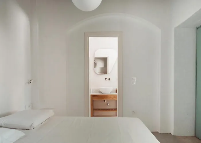 Lilika's Bliss With Jacuzzi By Estia Case de vacanță *