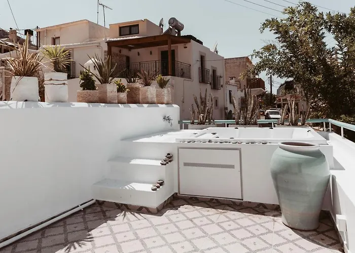 Hébergement de vacances Lilika's Bliss With Jacuzzi By Estia Hersónissos