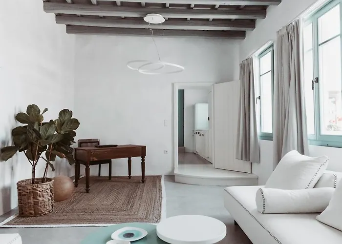 Lilika's Bliss With Jacuzzi By Estia Hébergement de vacances