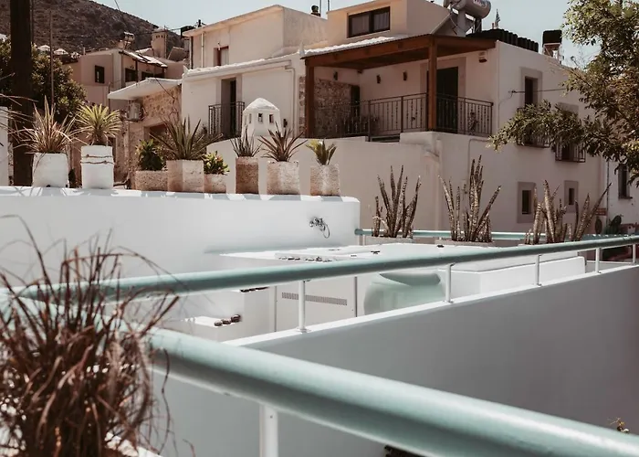 Lilika's Bliss With Jacuzzi By Estia Hersónissos