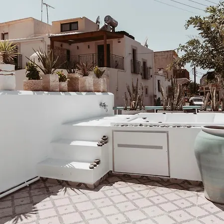 Ferienhaus Lilika's Bliss With Jacuzzi By Estia Limenas Chersonisou